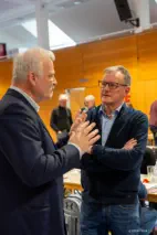 Pausen dienen auch dem Netzwerken